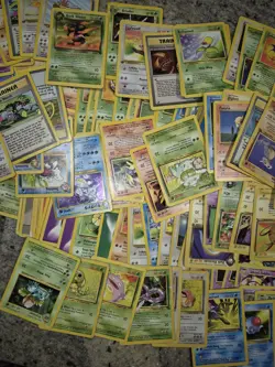 Vintage Pokemon Card Lot WOTC 1999-2003 | Base/Jungle/Fossil/Rocket | 150+ Cards - Image 3