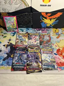 Lot of 6 Pokemon TCG - Scarlet and Violet And Sword & Shield Booster Packs - Image 1