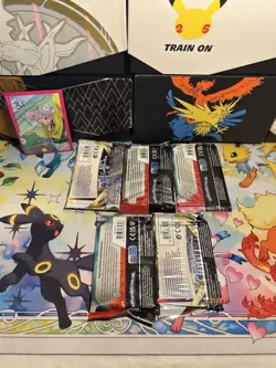 Lot of 5 Pokemon TCG - Scarlet and Violet And Sword & Shield Booster Packs - Image 2