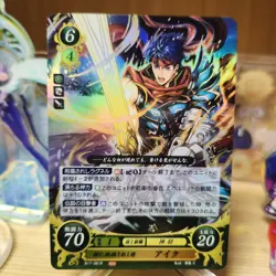 LP Fire Emblem Cipher TCG Ike B17-061 R Holo Japanese Radiant Dawn Anime Card - Image 1