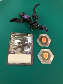 BAKUGAN Nillious Battle Planet B500 Darkus Black Figure w/ Card and 2 Cores - Image 1