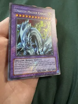 Yu-Gi-Oh Dragon Master Knight RP02-EN097 2020 Reprint Secret NM Holo Bleed! 🩸 - Image 2