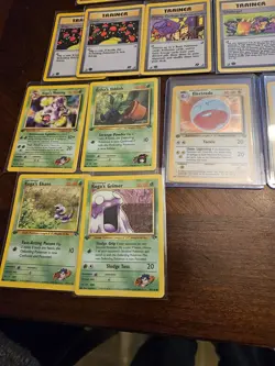 31 card lot Vintage WOTC All 1st edition Gym Challenge, Gym Heroes, Jungle,Team - Image 4