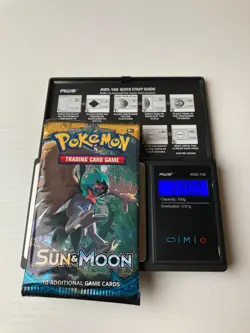 22.0 g HEAVY Pokemon TCG - Sun and Moon - Base Set Booster Pack 2017 - Image 1
