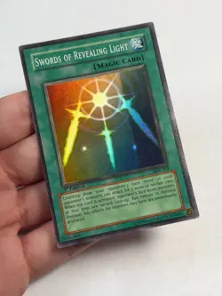 Yugioh FOIL Line Swords of Revealing Light LOB-101 Super Rare 1st Edition LP - Image 3