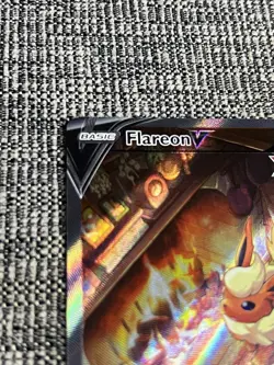Flareon V SWSH179 SWSH: Sword & Shield Promo Cards Holo - Image 3