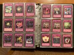 Yugioh Vintage Lot, +100 holos, BPT-001 dark magician, ct2-en004 - Image 4