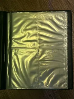 Pokemon Wizards of the Coast 1999 Trading Card Game Base Set Binder 742818083201 - Image 3