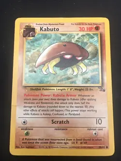 Pokemon TCG Kabuto Fossil 50/62 Vintage Wizards of the Coast 3 Card Lot - Image 2
