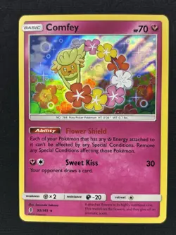 Comfey 93/145 - Sun & Moon Guardians Rising Holo Rare Pokemon Card - NM - Image 1