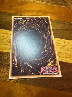 Beacon of White LCKC-EN035 1st Edition Secret Rare LP + BONUS - Image 2