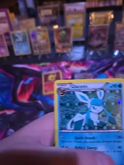 Glaceon BW90 Black & White Promo - Pokemon TCG Holo Promo Card - Image 3
