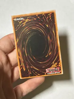YUGIOH Blue-Eyes White Dragon OP28-EN001 Ultimate Rare NM #4 - Image 4