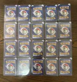 NM/Mint 1999 Pokemon TCG Base Set Unlimited Set/Lot of 63 Different Cards WOTC - Image 2