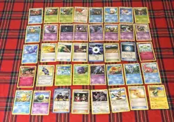 Pokemon TCG Collection Lot 40 LP To NM Cards With Sleeves + Givvy Card (in Des.) - Image 1