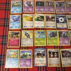 Pokemon TCG Collection Lot 40 LP To NM Cards With Sleeves + Givvy Card (in Des.) - Image 5