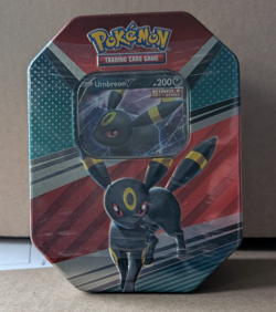 Pokemon TCG Umbreon V Heroes Tin New Sealed 4 booster packs 2022 - Image 1