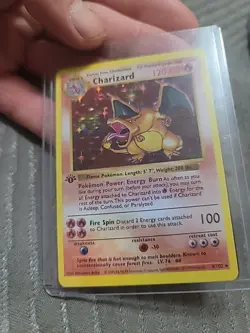 Pokemon Shadowless 1st Edition Base Set Holographic Charizard Card 04/104 - Image 1