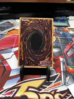 Dark Magician LOB-005 The Legend of Blue Eyes White Dragon Unlimited Gem Mint - Image 2