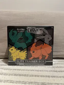 Pokemon TCG Evolving Skies Elite Trainer Box - SEALED - Image 1
