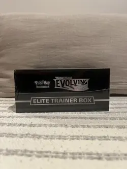 Pokemon TCG Evolving Skies Elite Trainer Box - SEALED - Image 5