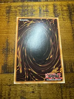 Silent Magician LV8 YGLD-ENC04 1st Edition Ultra Rare PL + BONUS - Image 2
