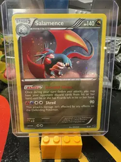 Pokemon Card - Salamence (Holo Rare) - 8/20 - MP - Dragon Vault - Image 1