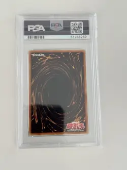 PSA 8 Yu-Gi-Oh! Card Blue-Eyes White Dragon SDK-001 Ultra Rare 1st Asian English - Image 2