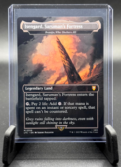 MTG ISENGARD, SARUMAN'S FORTRESS 0359 LORD OF THE RINGS COMMANDER LTC NM - Image 1