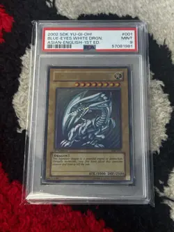 YU-GI-OG PSA 9 Blue Eyes White Dragon SDK-001 1st Edition Asian English - Image 1