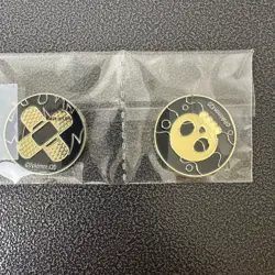 Pokemon Zamazenta Gold Ultra Premium Metal Dice & Coins Sword & Shield - Image 4