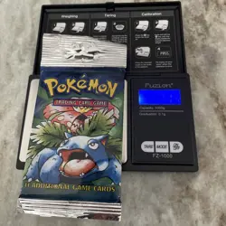 HEAVY(21.5G) 1999 Pokemon Base Set Booster Pack | Sealed | Venasaur - Image 1