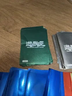 Lot Of Over 100 Card Sleeves Including 62 Yugioh Sleeves Silver And Green Rare - Image 2