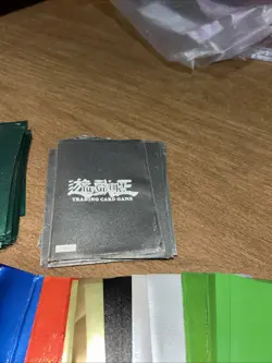 Lot Of Over 100 Card Sleeves Including 62 Yugioh Sleeves Silver And Green Rare - Image 3
