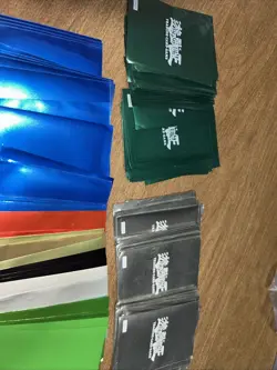 Lot Of Over 100 Card Sleeves Including 62 Yugioh Sleeves Silver And Green Rare - Image 4