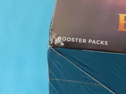 Magic The Gathering Throne of Eldraine Sealed Booster Box English 2019 Tiny Dent - Image 2