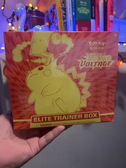 Vivid Voltage Elite Trainer Box ETB Sword & Shield Pokemon 2020 Sealed 820650807688 - Image 1