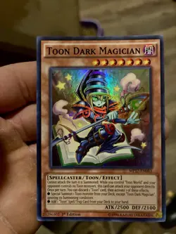 Yu-Gi-Oh Toon Dark Magician LP MP17-EN083 Super Rare 1st Edition - Image 1