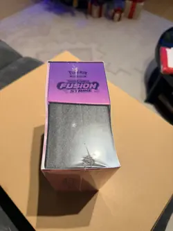 Pokemon Sword & Shield Fusion Strike Elite Trainer Box - minor damage 820650809330 - Image 5