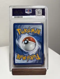 Umbreon Gold Star #17 Pokemon Celebrations PSA 10 - Image 2