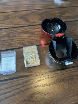 Pokemon Pikachu Burger King 23K Gold Plated Trading Card & Pokeball Vintage 1999 - Image 1