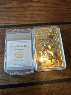 Pokemon Pikachu Burger King 23K Gold Plated Trading Card & Pokeball Vintage 1999 - Image 2