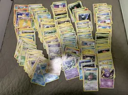 Lot Of 800+ Vintage Pokemon Cards - Image 3