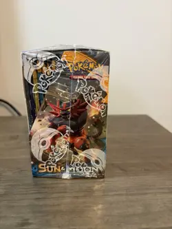 Pokemon Sun & Moon Base Set Booster Box Sealed - Image 3