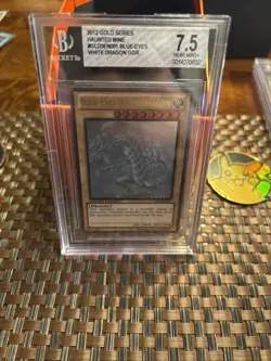 Yu-Gi-Oh! Blue-Eyes White Dragon Limited Edition Ghost Rare GLD5-EN001 BGS 7.5 - Image 1