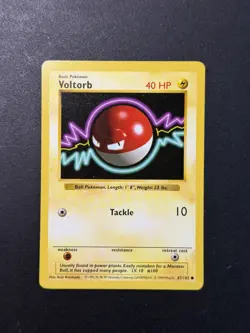 Voltorb - English - Shadowless Base Set Pokemon TCG Card #67/102 - Image 1