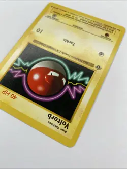 1999 Pokemon TCG Voltorb Card 67/102 1st Edition Base Set Shadowless - Image 4