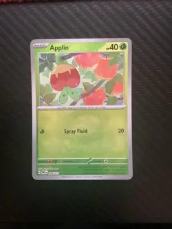 Applin (Master Ball Pattern) 009/131 SV: Prismatic Evolutions Pokemon TCG NM - Image 1