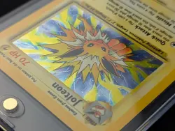 Pokemon Jolteon Holo Foil Card - Jungle 4/64 - 1999 WOTC Rare Vintage - Image 4