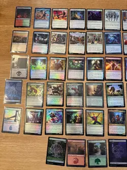 Magic the Gathering Marvel's Spider-Man 56 CARD LOT Foil Pack Fresh No Duplicate - Image 3